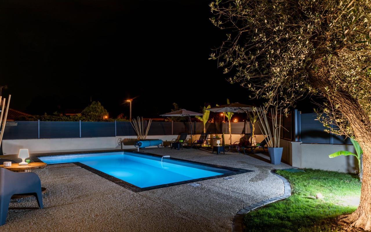 Villa Des Oliviers Sublime Villa Avec Piscine Chauffee Et Privee Et Baby Foot Bon-Encontre Екстер'єр фото